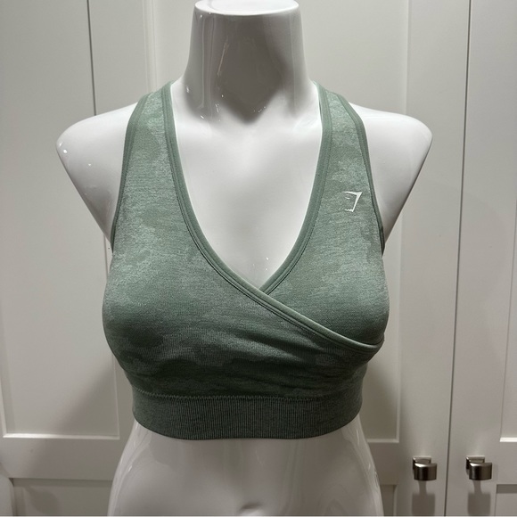 Gymshark Other - GymShark Camo Sports Bra Green Size Small